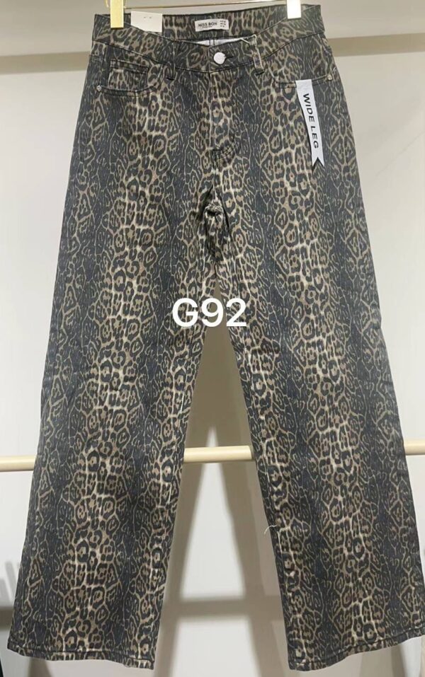 Pantalón animal print - Imagen 2