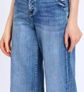 Pantalón botones dorados