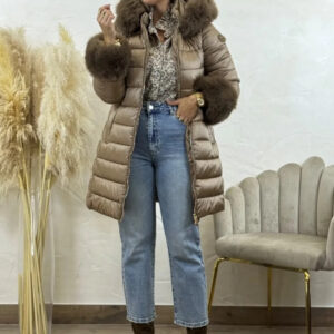 Plumífero marrón clarito