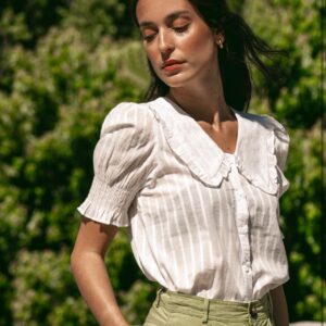 camisa blanca babero