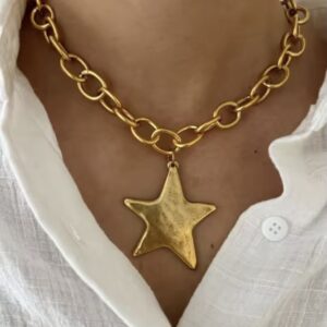 collar estrella dorada